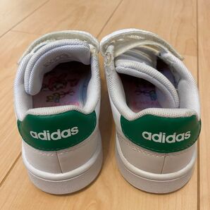 adidas 18センチ