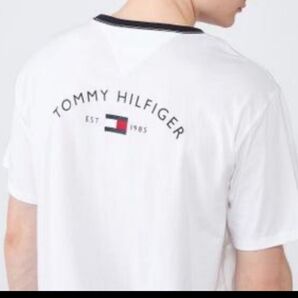 TOMMY HILFIGER 半袖 Tシャツ S 白 ロゴ入り