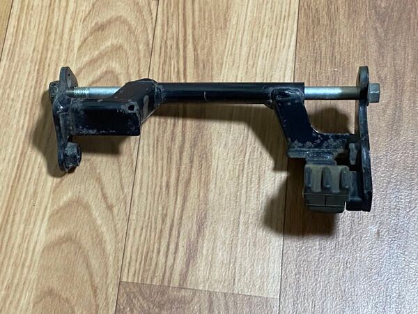 ホンダ ズーマー スクーピー FI車 エンジンハンガー