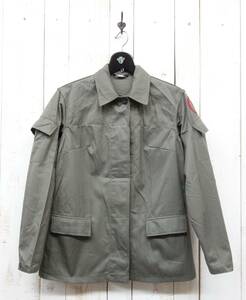 VINTAGE　ヨーロッパ古着 ＊東ドイツ軍　東独軍 　NVA 国家人民軍 ＊ワークジャケット 　制服　上着　m82 mdi1879 ＊比翼仕立＊レディス 