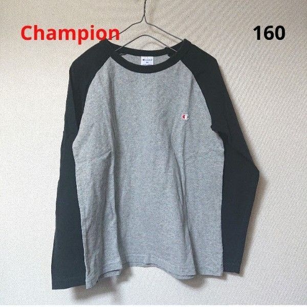 《Champion》長袖Tシャツ