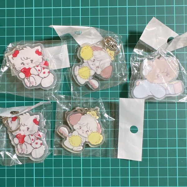 在庫整理SALE mikko アクリル5cm キーホルダー
