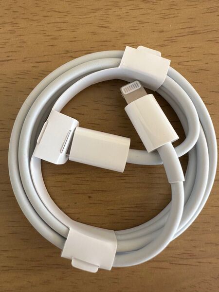 新品 Apple純正品 USB タイプC to ライトニングケーブル 正規品