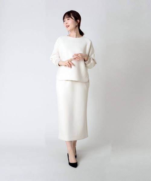 Jines パイピングデザインプルオーバー&スカート セットアップ