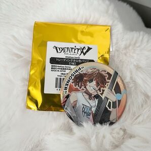 IDV サウンドウェーブ トレーディング缶バッジ 「囚人」
