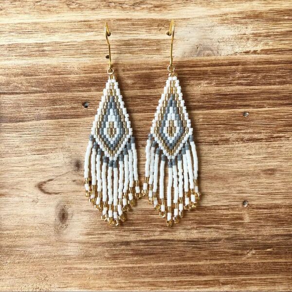 ★フリンジピアス★ビーズhandmade*.゚ハンドメイドアクセサリー