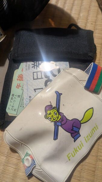 スノボ、スキー、パスケース