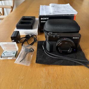 デジタルスチルカメラ Cyber-shot RX100III(DSC-RX100M3)