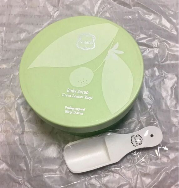 Laline ラリン グリーン リーブス ユズ ボディスクラブ 500g