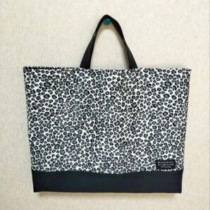 トートバッグ レッスンバッグ ハンドメイドヒョウ柄