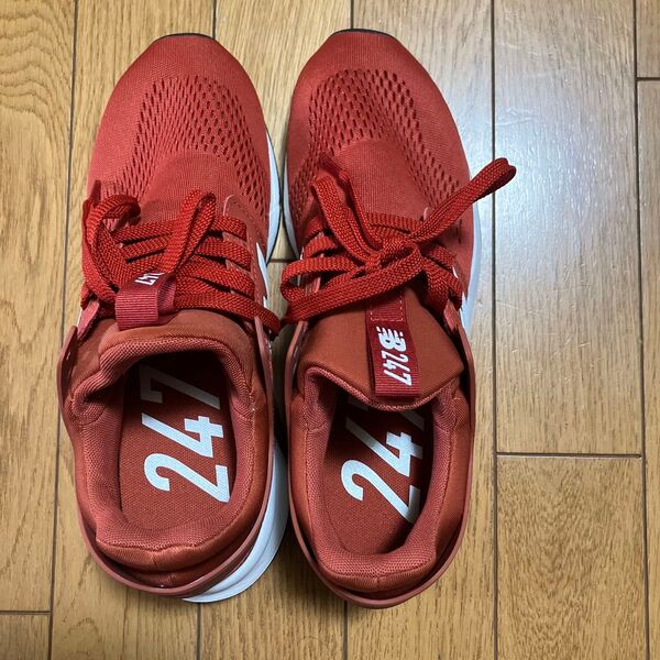 New Balance 247 スニーカー レッド