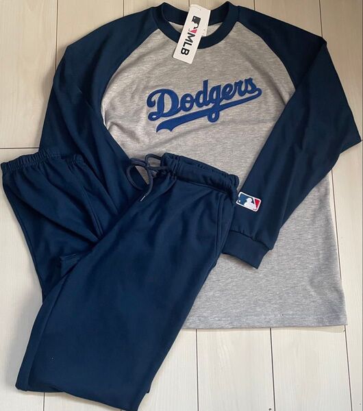 新品 Lサイズ MLB ドジャース ラグラン 上下セット