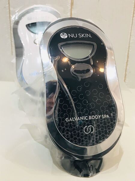 【旧モデルにつき割引中】新品 genLOC ガルバニック ボディスパ / 限定ブラック