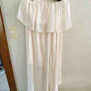 d.i.a オフショルダーワンピース