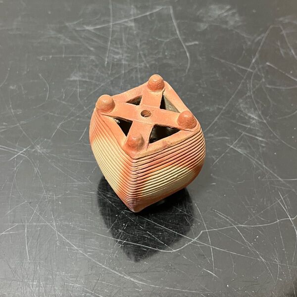 備前火襷糸巻蓋置 茶道具 懐石道具 鵬雲斎 坐忘斎 淡々斎 而妙斎 即中斎 七事式 水屋道具 永楽 仁清 乾山 真葛 道八