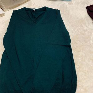 無印良品 Vネック