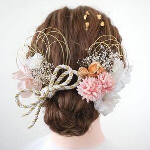 《翌日発送》髪飾り 成人式 卒業式 七五三 ヘッドドレス 和装 振袖 袴 金箔 水引 ゴールド リボン 花 ボブ ピンク 薄ピンク