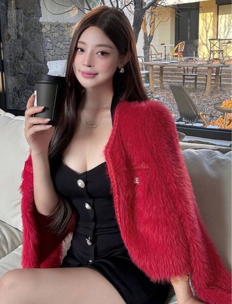 ふわふわファーカーディガン ショート丈 赤 レッド セクシー