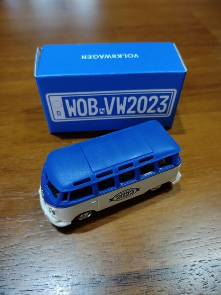 モロゾフ フォルクスワーゲン ミニカー 青 2023