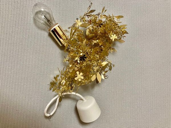 The Conran Shop ペンダントライト 中古品 金属製の照明飾り ゴールド 美品