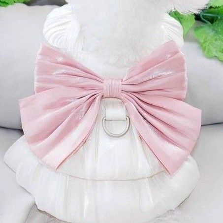 (新品)犬服 夏服 ワンピース リボン フリル ハーネス ホワイト 可愛い S