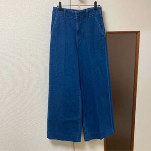 ワイドトラウザージーンズ
