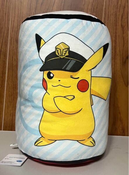 ポケットモンスター 円柱型クッション~キャプテンピカチュウ