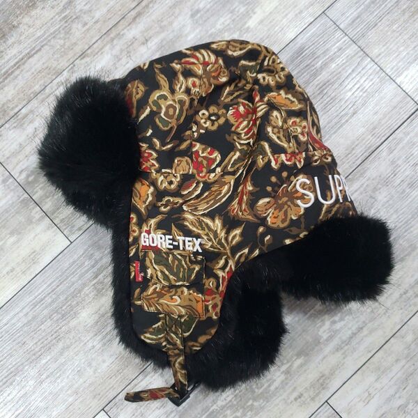 Supreme GORE-TEX Taped seamTrooper 花柄
