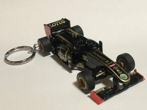 キーホルダー ロータス ルノー GP R31 F1 Lotus F-1 ヴィタリー・ペトロフ マスコット アクセサリー