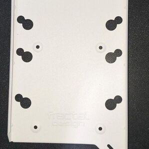 fractal design HDD SSD tray 白