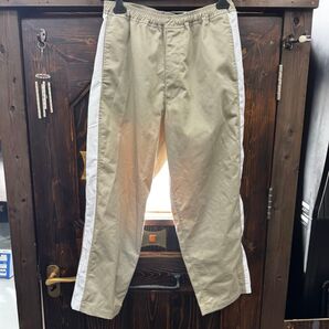 サイドラインパンツ ベージュ