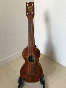 1920 period made Kumalae ( bear lae) made soprano ukulele 