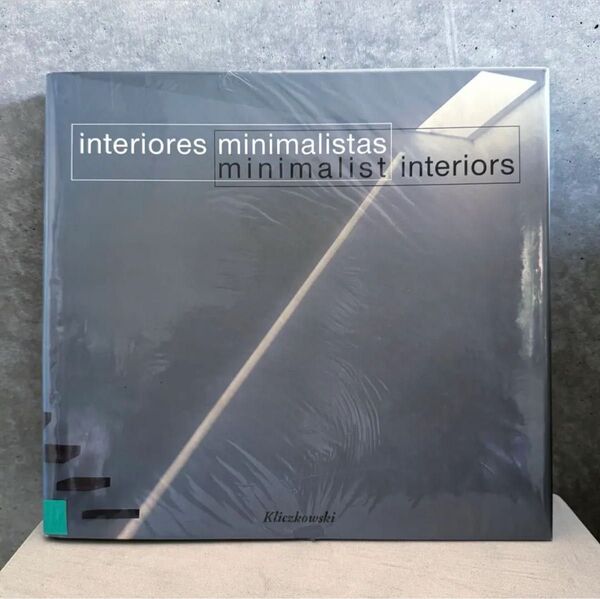 interiores minimalistas ミニマリスト 洋書