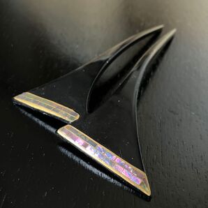 無銘 黒地に螺鈿細工 重ね銀杏形かんざし 樹脂