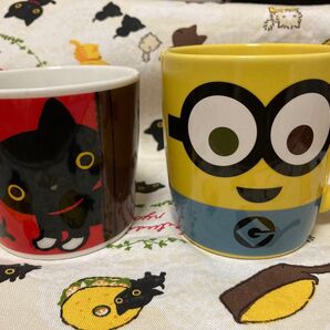 【靴下にゃんこ】マグカップ&ランチョンマット【ミニオン】マグカップ