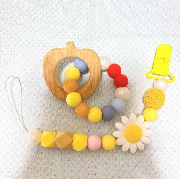 ⑨向日葵 白雪姫 風 歯固め おしゃぶりホルダー セット 育児 玩具