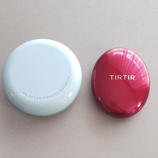 クッションファンデーション イニスフリー/TIR TIR