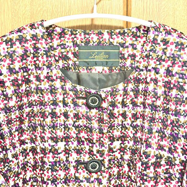 一点もの レア Leilian レリアン 高級 シルク100%! 生地 レトロジャケット 9号 正装 モダン 婦人服 新古品