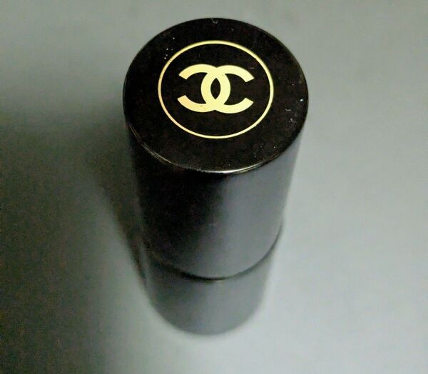 CHANEL フェイスブラシ
