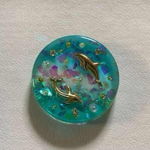 ☆261 イルカ レジン ハンドメイド ヘアゴム/ブローチ/キーホルダー/ペンダント