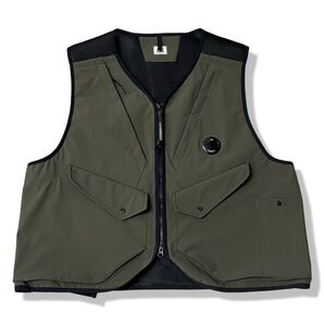 C.P. COMPANY C.P. SHELL ユーティリティ シェルベスト ジレ カーキ XL テック系 ゴーグルジャケット