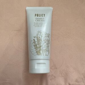 POLICY FAMILY CREAM