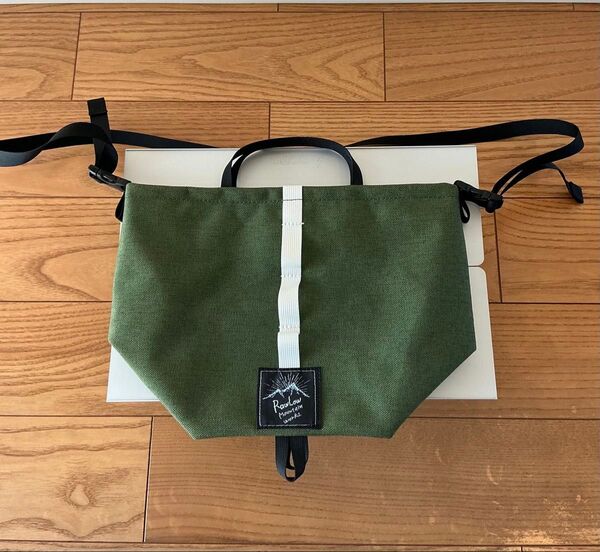 ロウロウマウンテンワークス タビチビトート