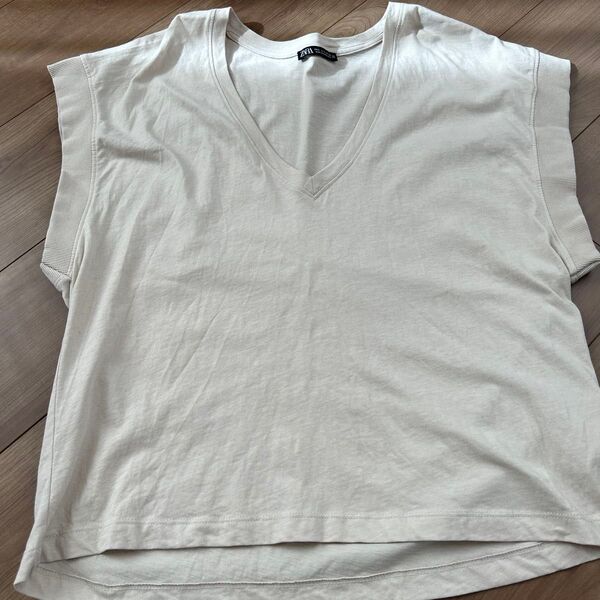 Vネック カットソー トップス Tシャツ ZARA