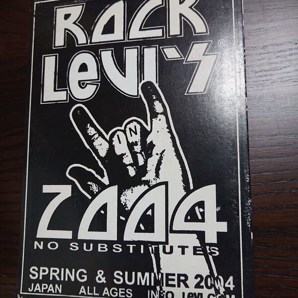 ROCK Levi's 2004 NO SUBSTITUTE リーバイスのカタログ