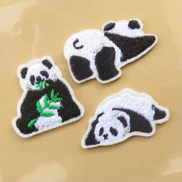 パンダ 刺繍 アイロン ワッペン アップリケ ゆるキャラ 動物 P3-1 手芸用品 アレンジ パッチ アニマル