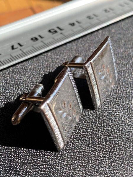 葉模様の金属製カフリンクス スワンク SWANK ピンバッジ ヴィンテージ アクセサリー シルバー系 ナンバーボルト SV925