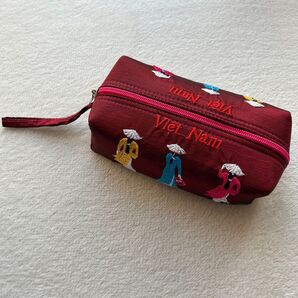 ベトナム刺繍ポーチ