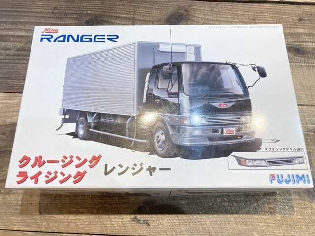 日野レンジャー ハイスター冷凍車 - AOSHIMA SCALE MODEL LINEUP
