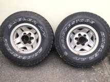 希少 LAND CRUISER PRADO 78プラド純正アルミ 7J -20 6H JWL-T ワイド 31x10.50R15 ブリヂストンデューラー BRIDGESTONE A/T694 60ランクル_画像2